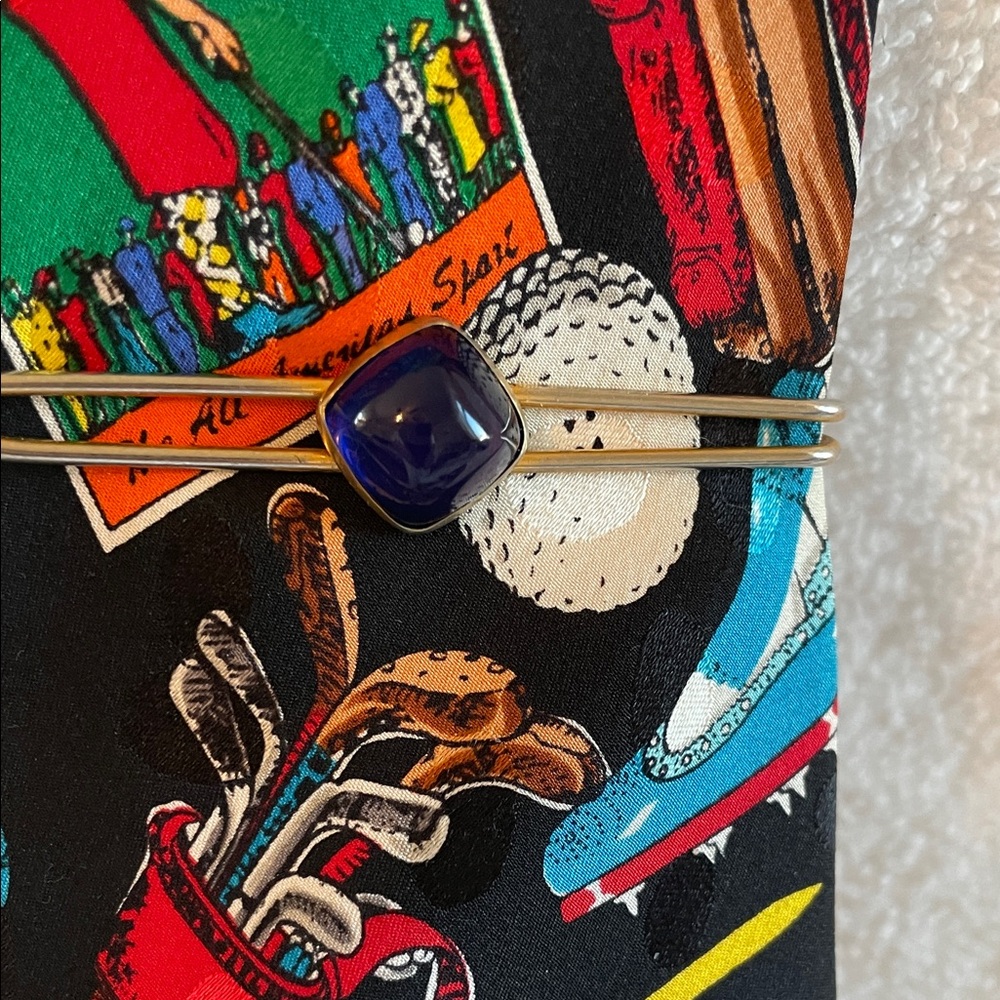 Addiction Golf Theme Tie - Multicolor (And a Vintage Tie Clip - Picture 3 of 7